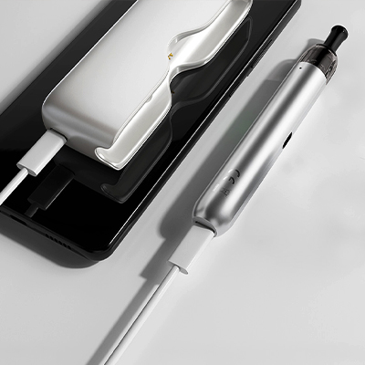 Dva způsoby nabíjení - VooPoo Doric Galaxy - elektronická cigareta